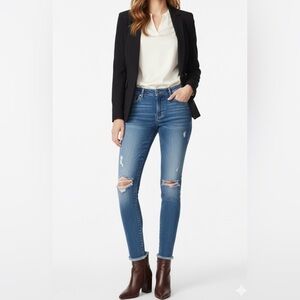 Hollister Women's Blue Distressed Skinny Jeans